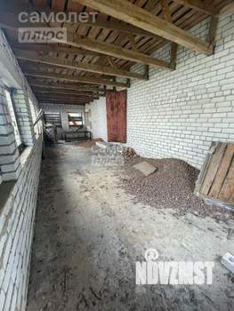 Дом 200м², 2-этажный, участок 10 сот.  