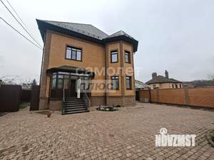 Дом 265м², 3-этажный, участок 13 сот.  