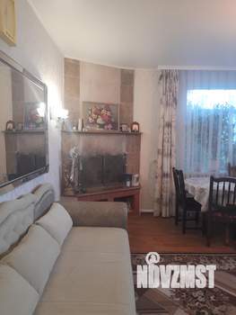 Дом 493м², 3-этажный, участок 15 сот.  