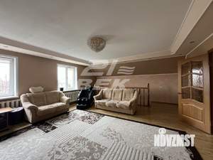 Дом 200м², 2-этажный, участок 10 сот.  