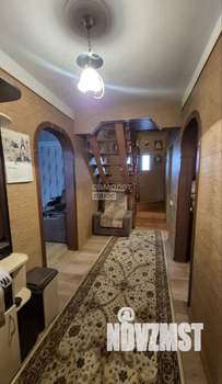 Дом 74м&sup2;, 2-этажный, участок 3 сот.  