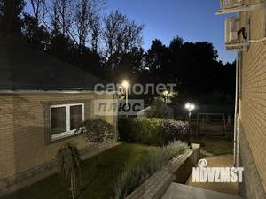 Коттедж 320м², 2-этажный, участок 12 сот.  