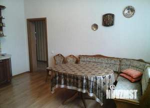 Дом 231м&sup2;, 2-этажный, участок 10 сот.  