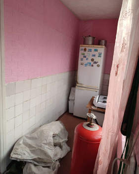 Дом 24м&sup2;, 2-этажный, участок 5 сот.  