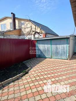 Дом 60м&sup2;, 1-этажный, участок 7 сот.  