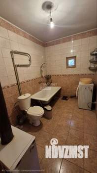 Дом 74м&sup2;, 2-этажный, участок 3 сот.  