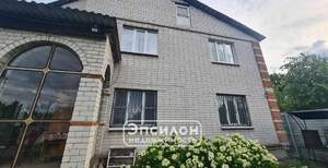Дом 254м², 2-этажный, участок 10 сот.  