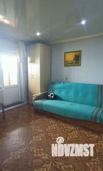 Дом 79м&sup2;, 2-этажный, участок 9 сот.  