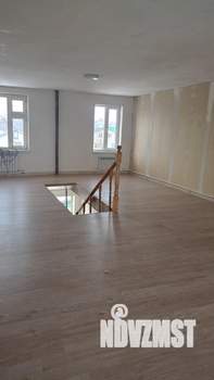 Дом 137м&sup2;, 2-этажный, участок 7 сот.  