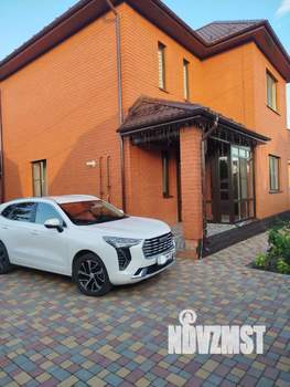 Коттедж 220м&sup2;, 2-этажный, участок 6 сот.  