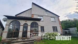 Дом 254м², 2-этажный, участок 10 сот.  