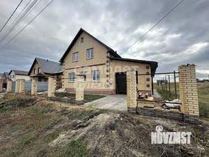 Дом 216м², 2-этажный, участок 10 сот.  