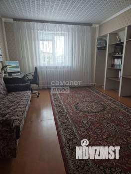 Дом 243м&sup2;, 2-этажный, участок 10 сот.  