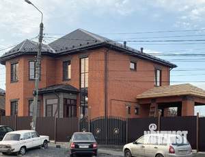 Коттедж 265м&sup2;, 2-этажный, участок 5 сот.  