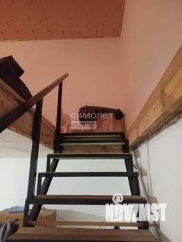 Дом 42м&sup2;, 2-этажный, участок 6 сот.  