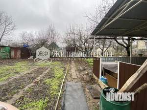 Дом 24м², 2-этажный, участок 5 сот.  