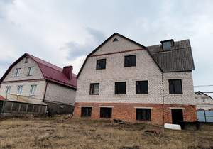 Дом 350м², 2-этажный, участок 10 сот.  