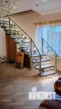 Дом 115м&sup2;, 2-этажный, участок 5 сот.  