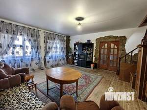 Дом 145м&sup2;, 2-этажный, участок 6 сот.  