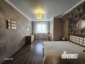 Коттедж 280м², 2-этажный, участок 10 сот.  