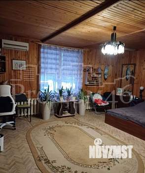 Дом 256м², 2-этажный, участок 9 сот.  