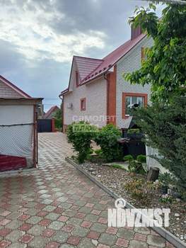 Коттедж 327м², 2-этажный, участок 10 сот.  