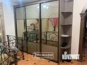 Дом 237м², 2-этажный, участок 10 сот.  