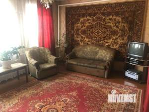 Дом 80м&sup2;, 1-этажный, участок 7 сот.  