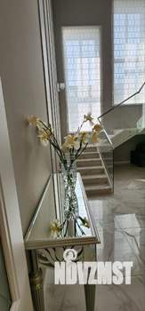 Дом 439м&sup2;, 2-этажный, участок 15 сот.  