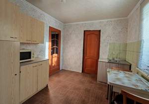 Дом 196м², 1-этажный, участок 10 сот.  