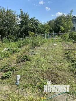 Дом 30м&sup2;, 2-этажный, участок 5 сот.  