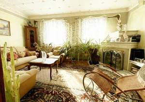 Дом 278м&sup2;, 3-этажный, участок 15 сот.  