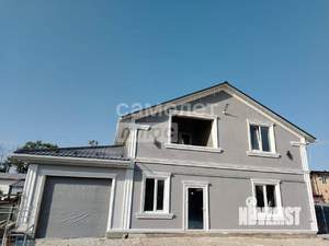 Дом 201м&sup2;, 2-этажный, участок 7 сот.  