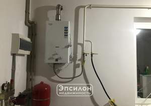 Дом 42м&sup2;, 2-этажный, участок 6 сот.  