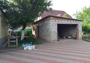 Дом 120м&sup2;, 2-этажный, участок 6 сот.  