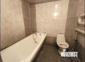 Дом 80м&sup2;, 3-этажный, участок 4 сот.  