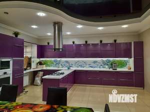 Дом 245м², 2-этажный, участок 10 сот.  
