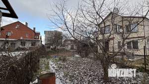 Дом 260м&sup2;, 3-этажный, участок 7 сот.  