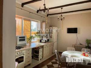 Дом 270м&sup2;, 2-этажный, участок 10 сот.  