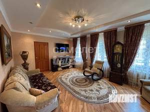 Дом 140м², 2-этажный, участок 6 сот.  
