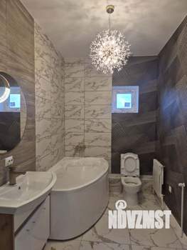 Дом 200м&sup2;, 2-этажный, участок 10 сот.  