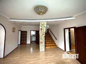 Дом 285м², 2-этажный, участок 14 сот.  