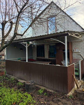 Дом 24м&sup2;, 2-этажный, участок 5 сот.  