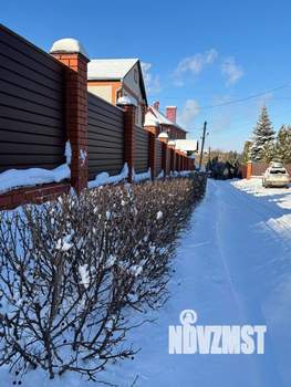 Дом 216м&sup2;, 2-этажный, участок 10 сот.  