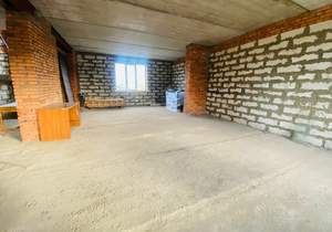 Дом 300м², 2-этажный, участок 10 сот.  