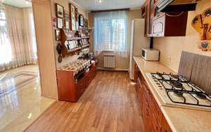 Дом 265м², 2-этажный, участок 20 сот.  