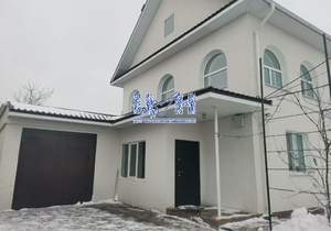 Дом 170м&sup2;, 2-этажный, участок 100 сот.  