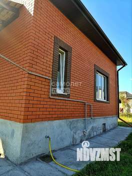 Коттедж 275м&sup2;, 2-этажный, участок 9 сот.  