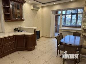 Дом 202м², 2-этажный, участок 9 сот.  