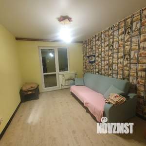 Дом 180м&sup2;, 2-этажный, участок 2 сот.  